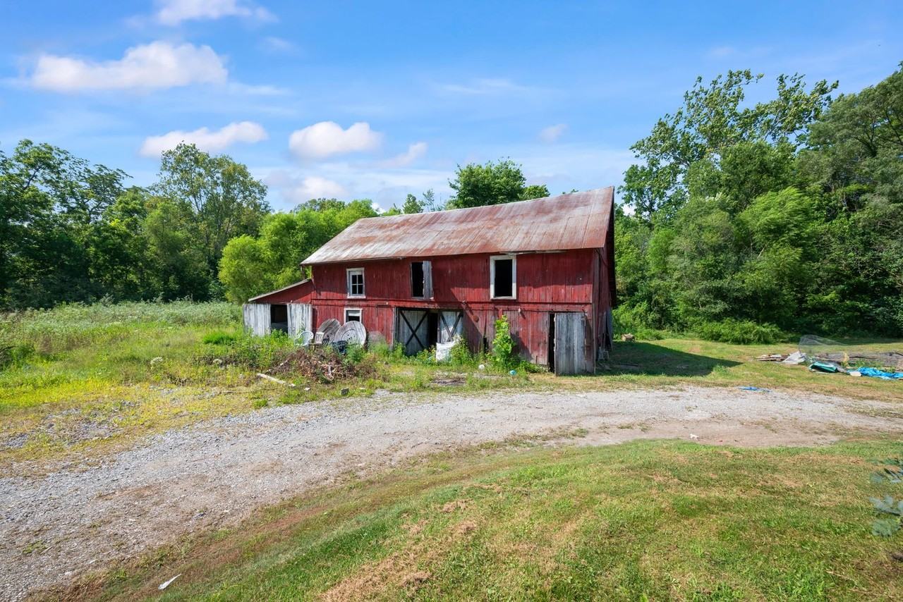 5041 N 700 E - Photo 2 of 29