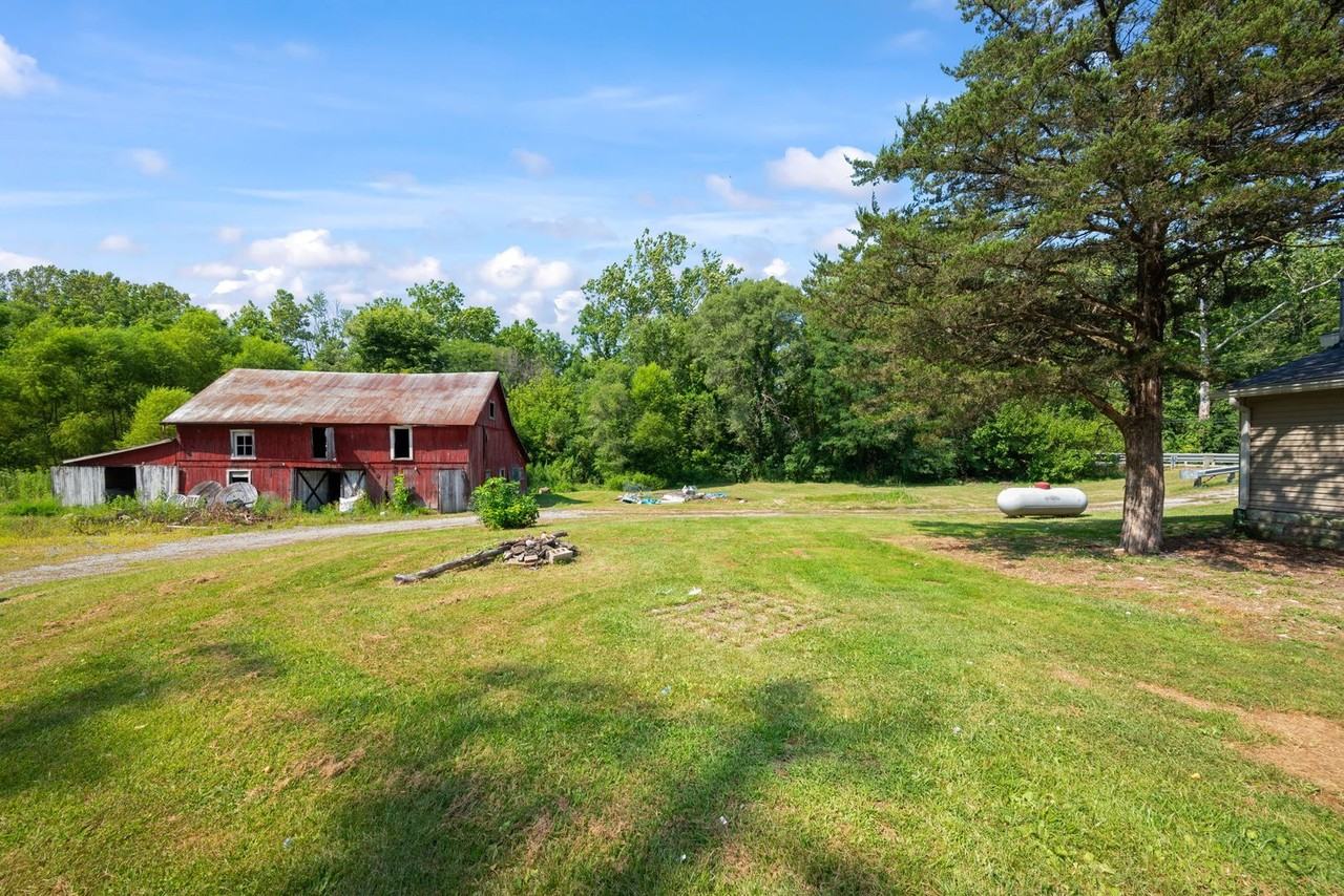 5041 N 700 E - Photo 3 of 29