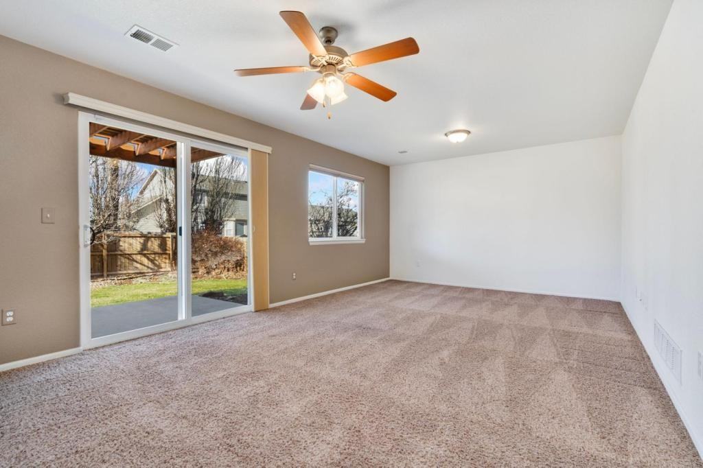 326 Moss Rock Way - Photo 6 of 24