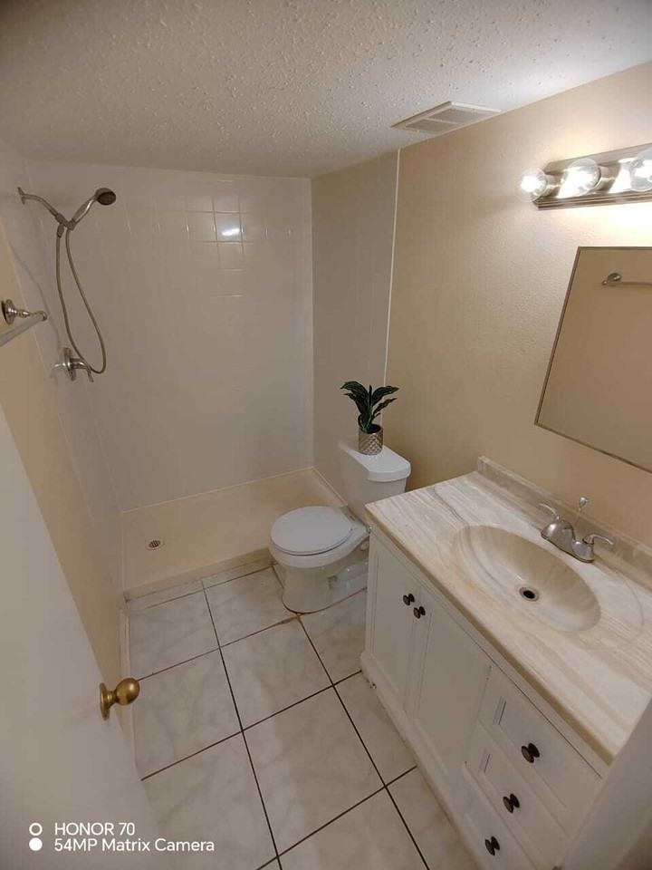 6328 Newtown Cir #1 - Photo 3 of 17