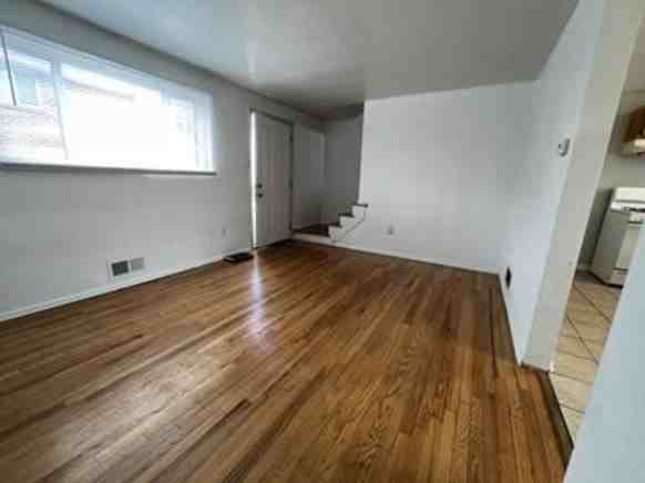 434 Brierly Ln #1 - Photo 7 of 9