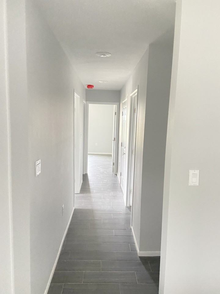 1405 Glasscock Ave #B - Photo 7 of 9