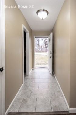 6601 W 62nd St - Photo 2 of 22