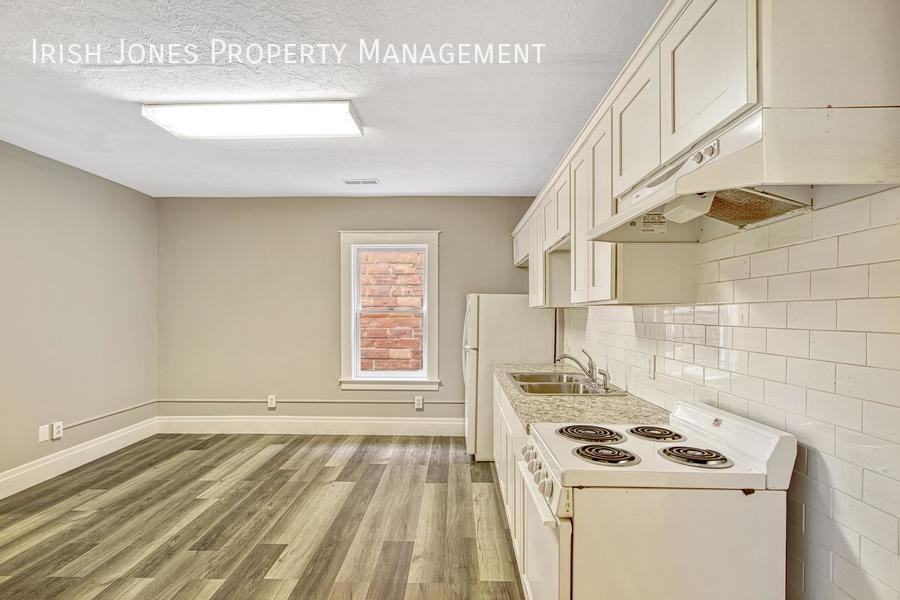 1715 Pine Ave #4 - Photo 5 of 14