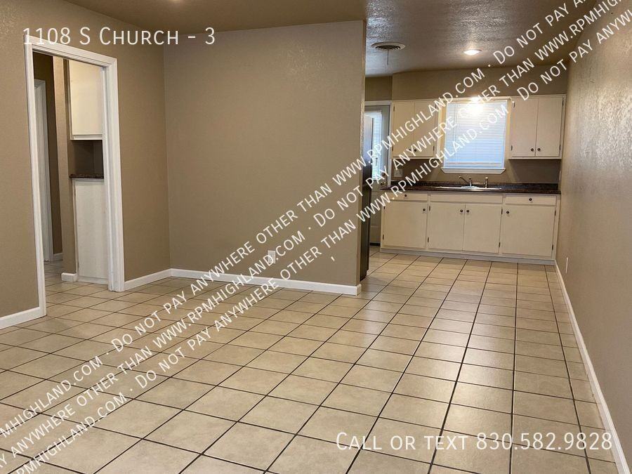 1108 S Church St #3 - Photo 3 of 9