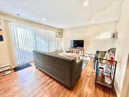 featured image of 917 Packard St