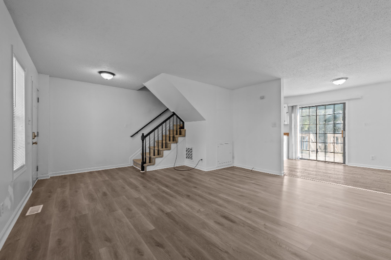 1024 Fir Pl #D - Photo 2 of 15