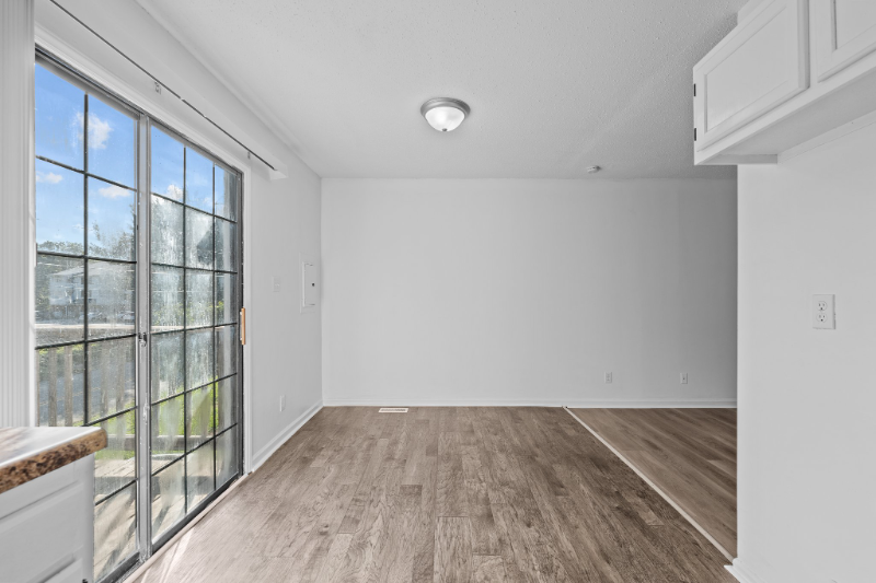 1024 Fir Pl #D - Photo 5 of 15