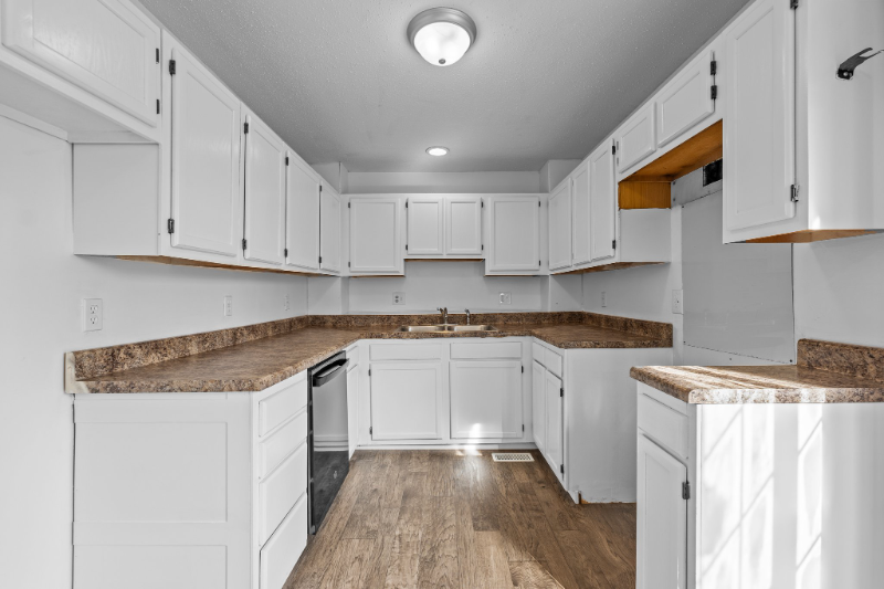 1024 Fir Pl #D - Photo 6 of 15