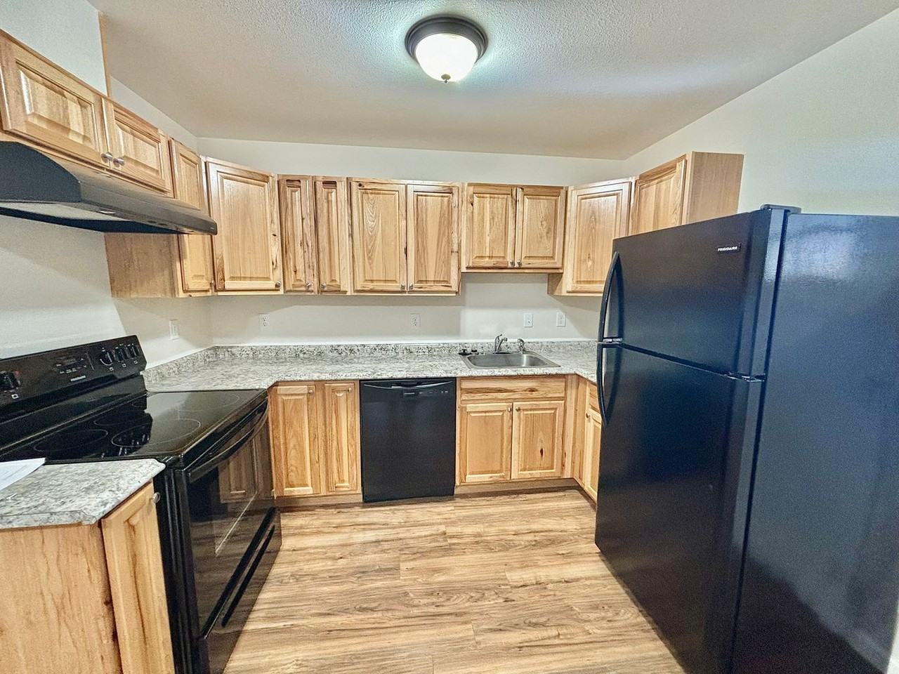 161 E Tall Fir Ct #A - Photo 5 of 12