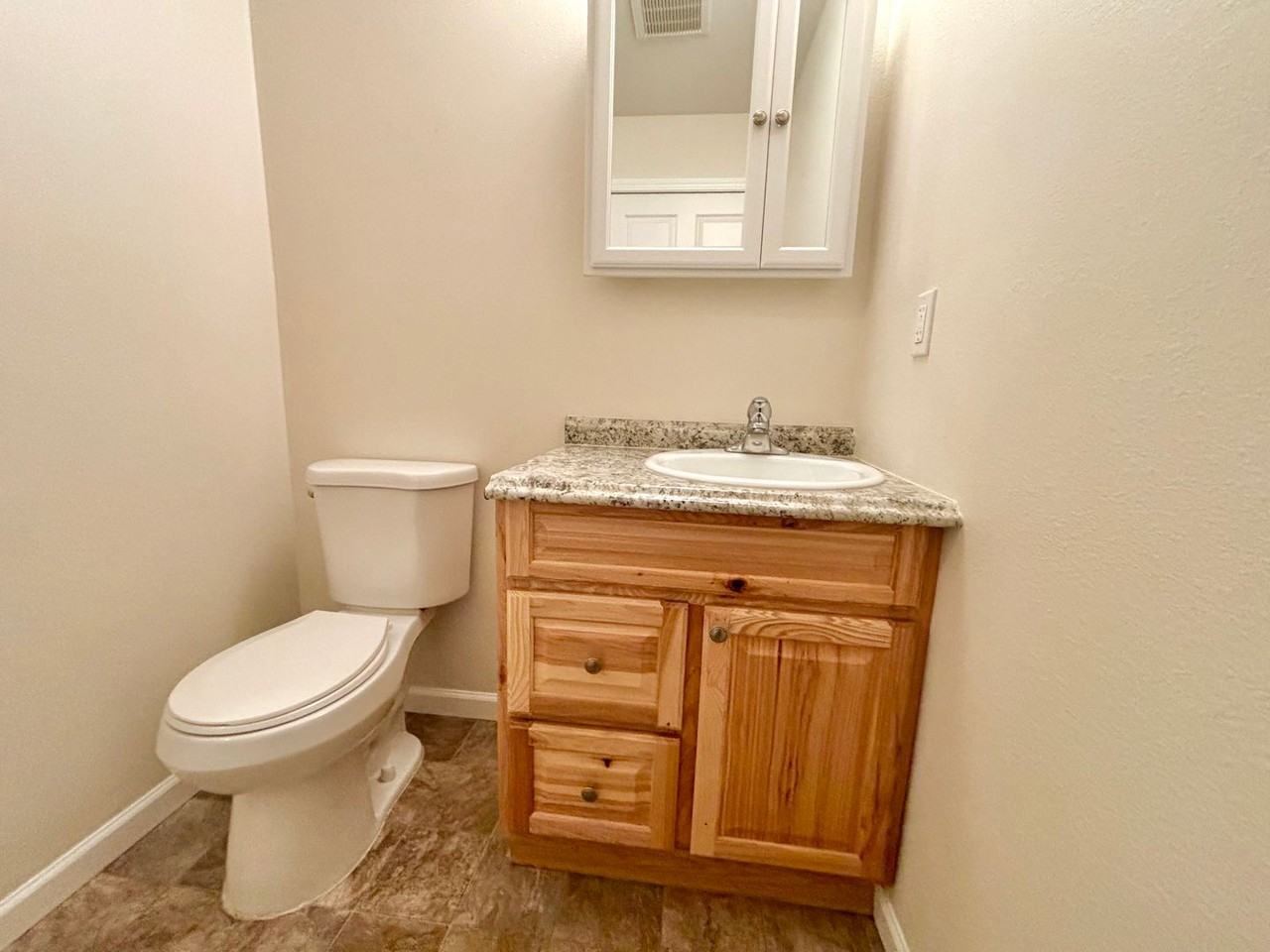 161 E Tall Fir Ct #A - Photo 7 of 12