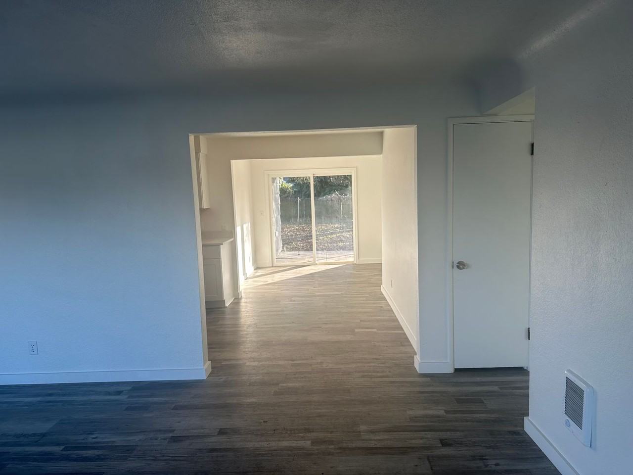 3358 Richard Ave - Photo 6 of 30