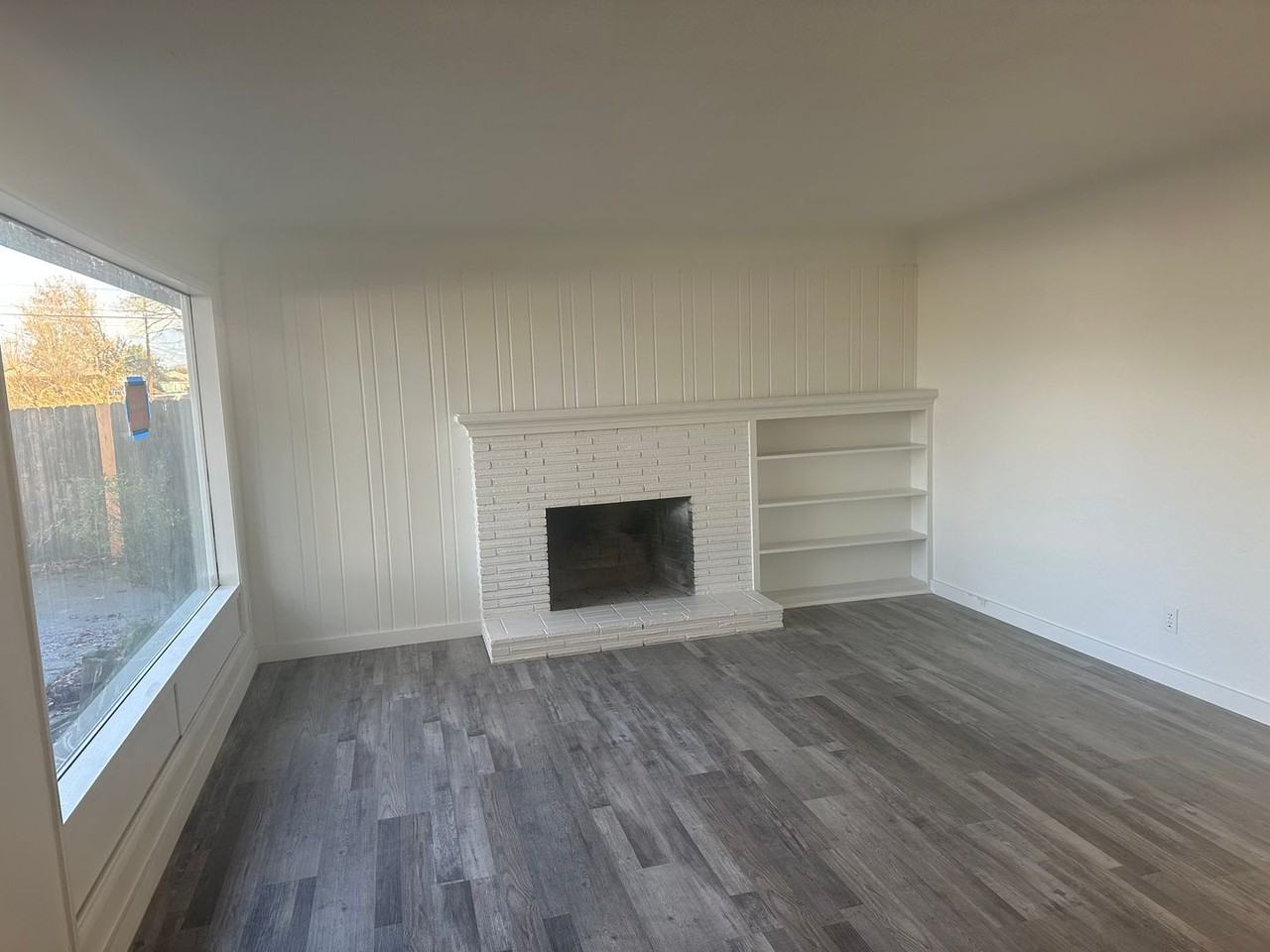 3358 Richard Ave - Photo 7 of 30