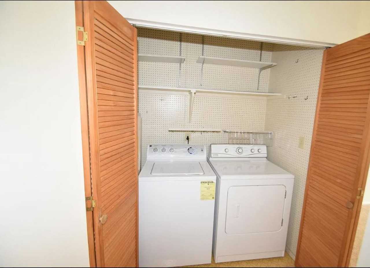 Kaahumanu St #188 - Photo 7 of 19