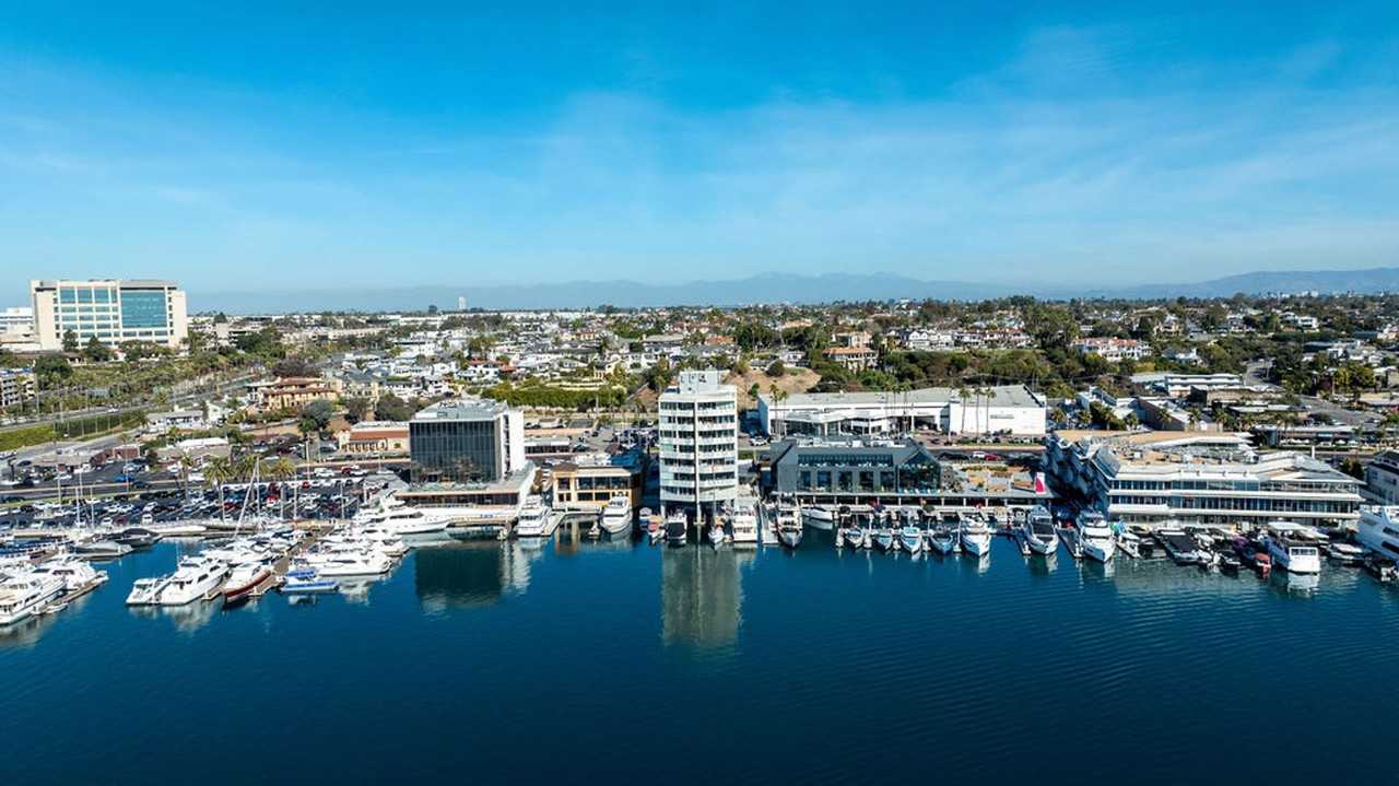 3121 W Coast Hwy #E - Photo 2 of 24