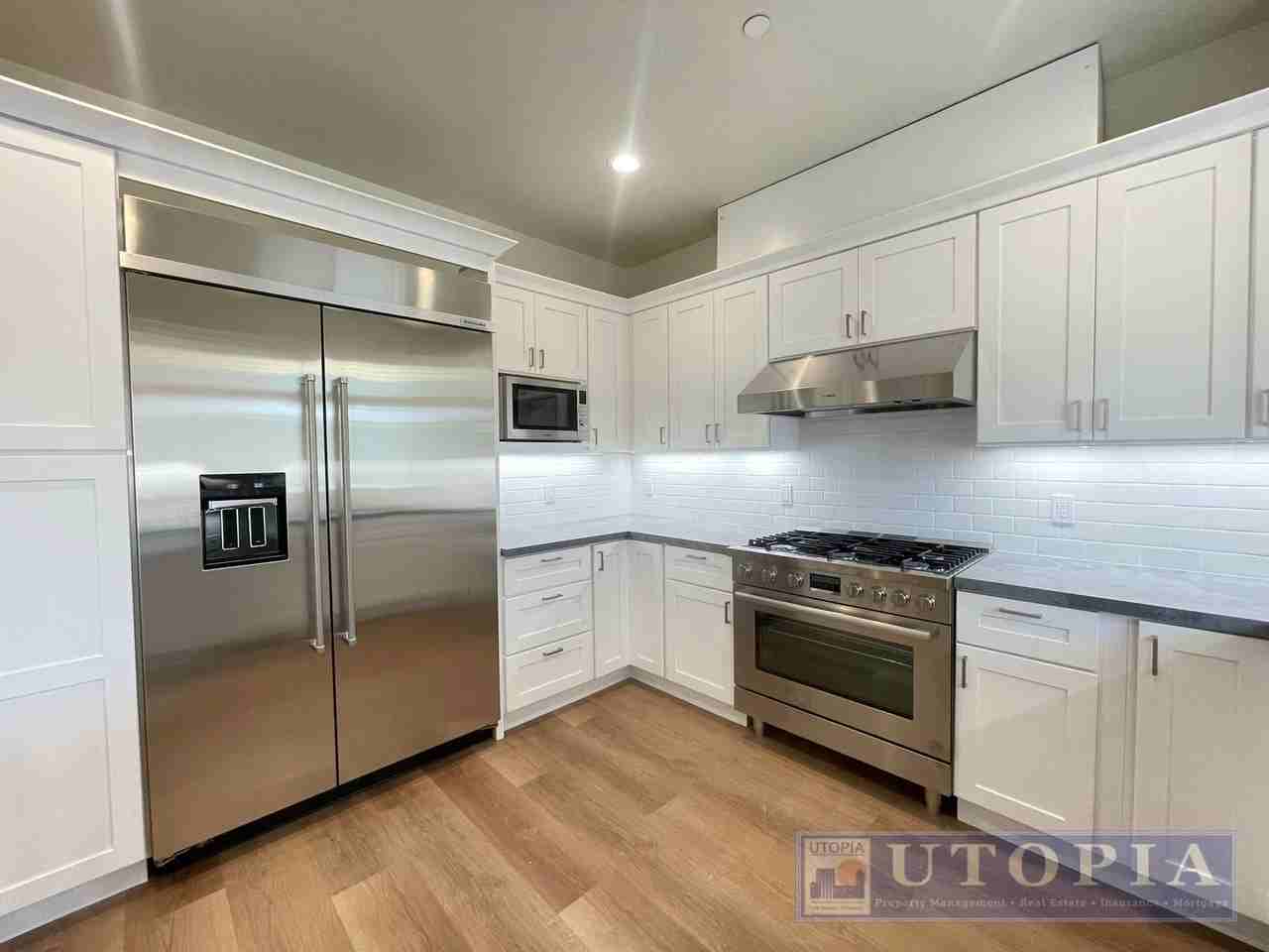 813 Morrissey Blvd - Photo 6 of 37