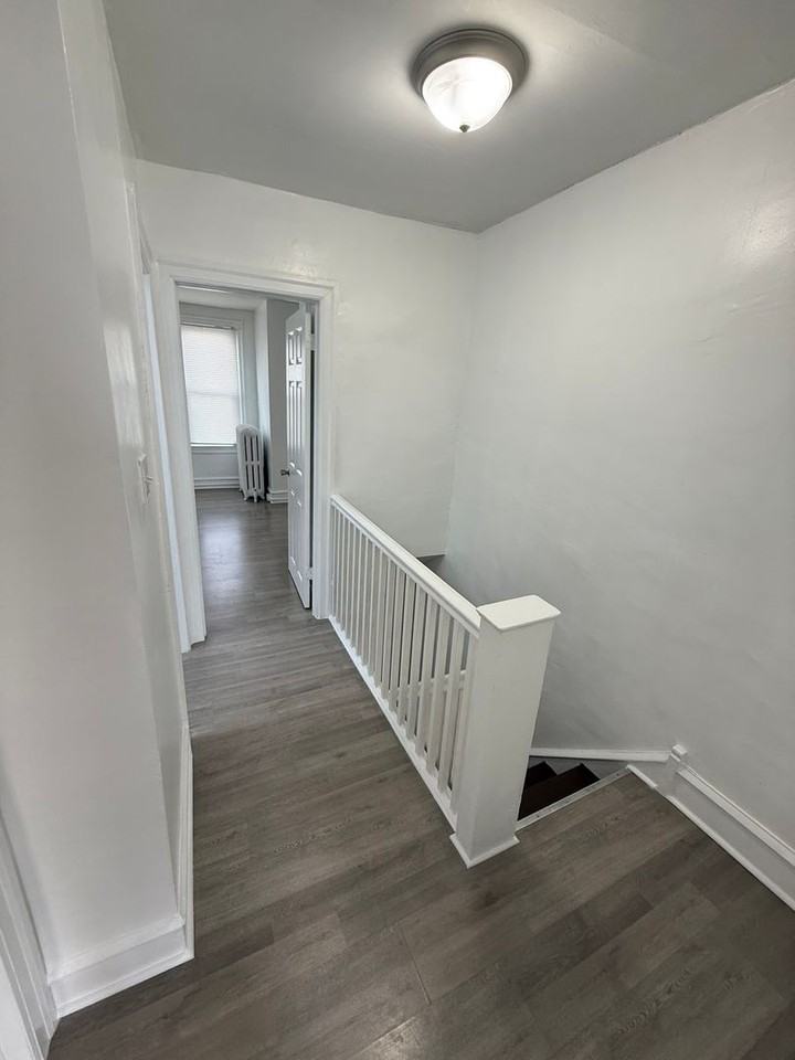 6754 Linmore Ave - Photo 7 of 14