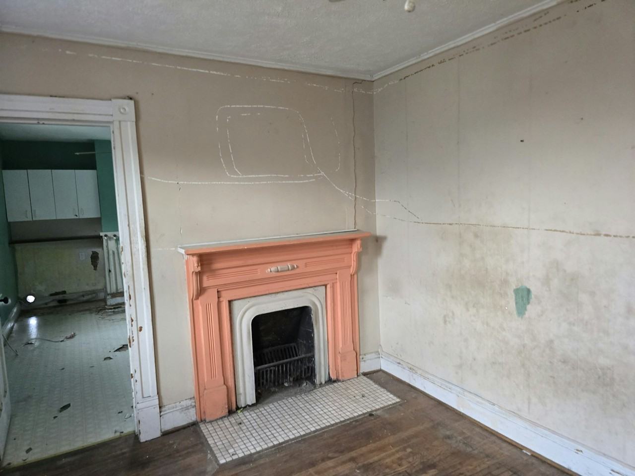 315 Marshall Street - Photo 6 of 12