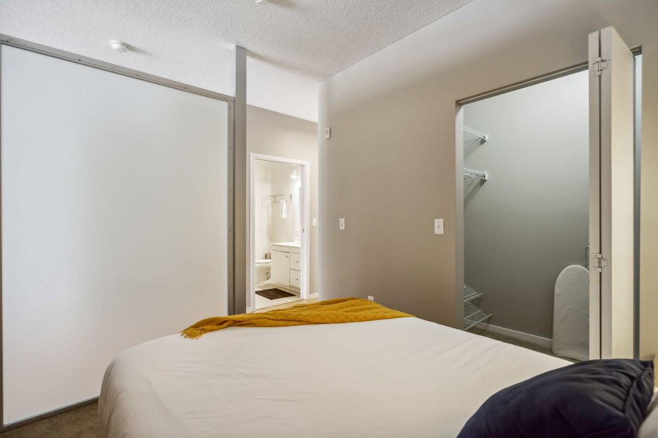 616 Washington Ave S #1014633P - Photo 4 of 32