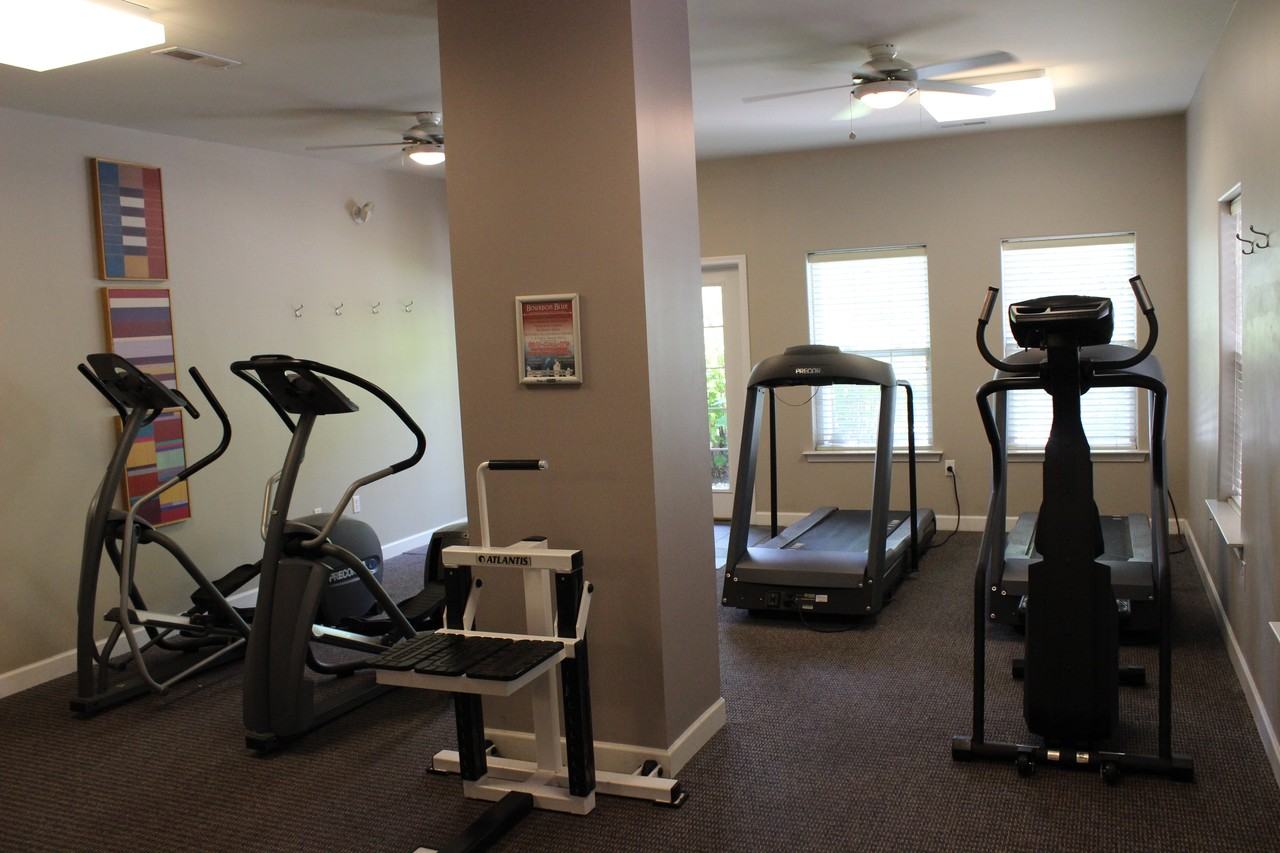 The Glen at Shawmont Station - Photo 3 of 12