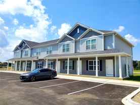 205 Pacific Dr #E - Photo 1 of 1