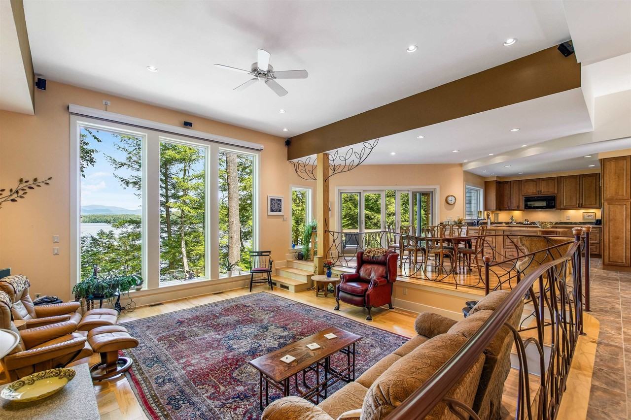 222 College Rd - Photo 5 of 39