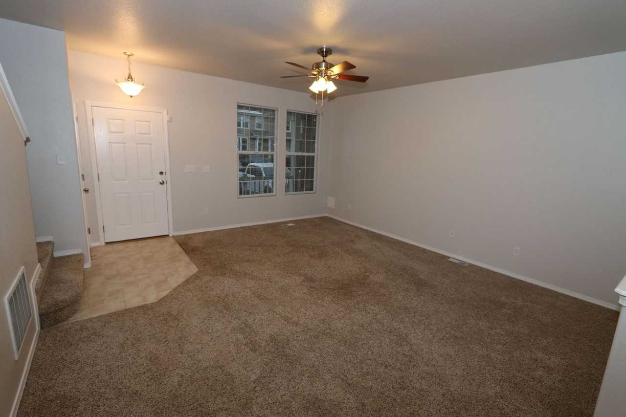 10563 Country Park Pt - Photo 3 of 19