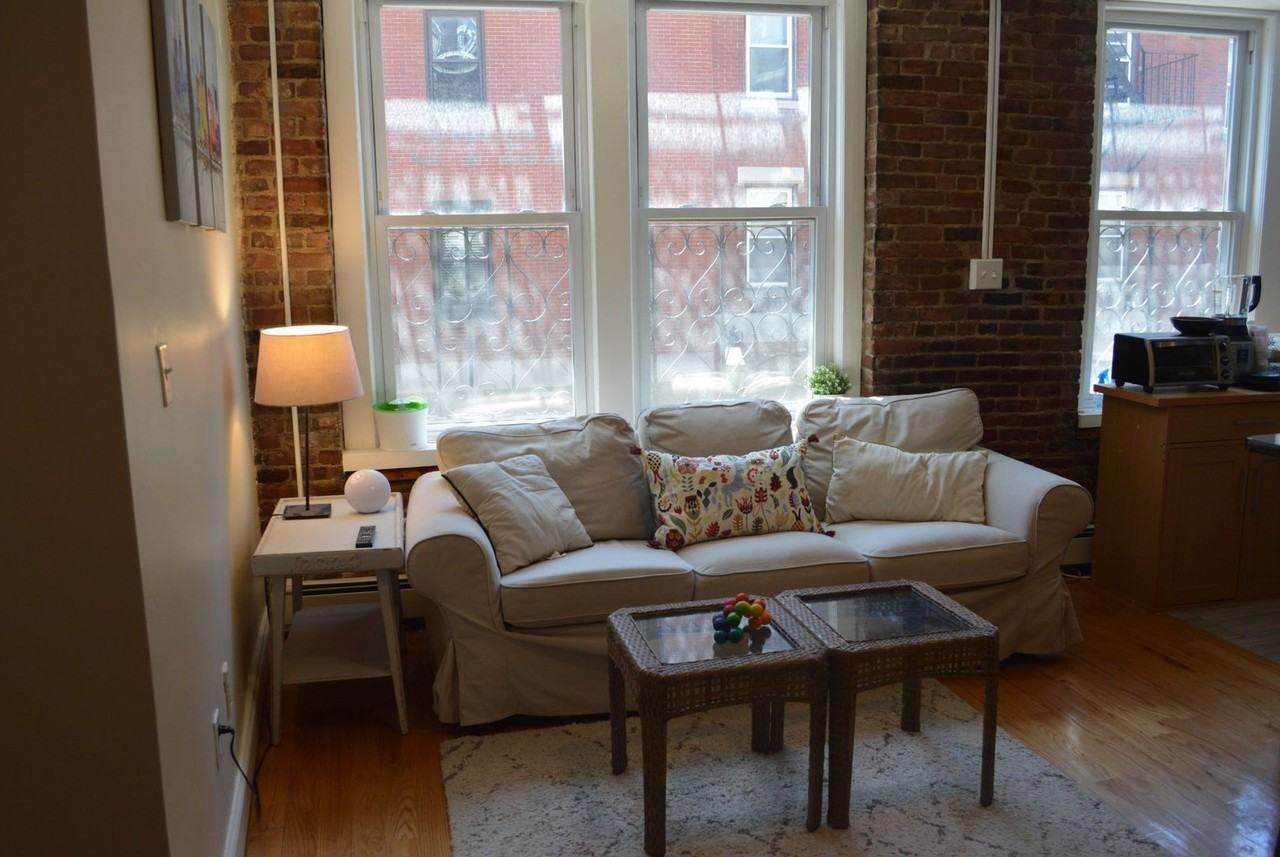 25 Fleet St - Photo 2 of 18