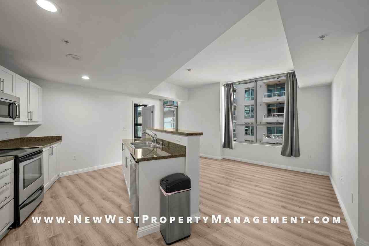 253 10th Ave #426 - Photo 7 of 40