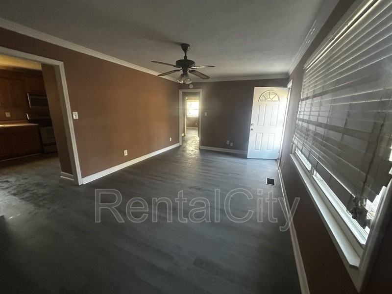 183 Odell Rd - Photo 2 of 13