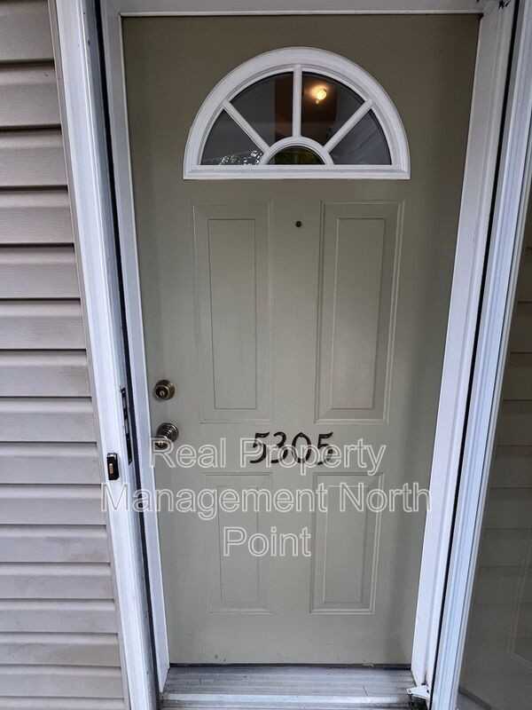 5305 Falling Water Ter - Photo 2 of 33