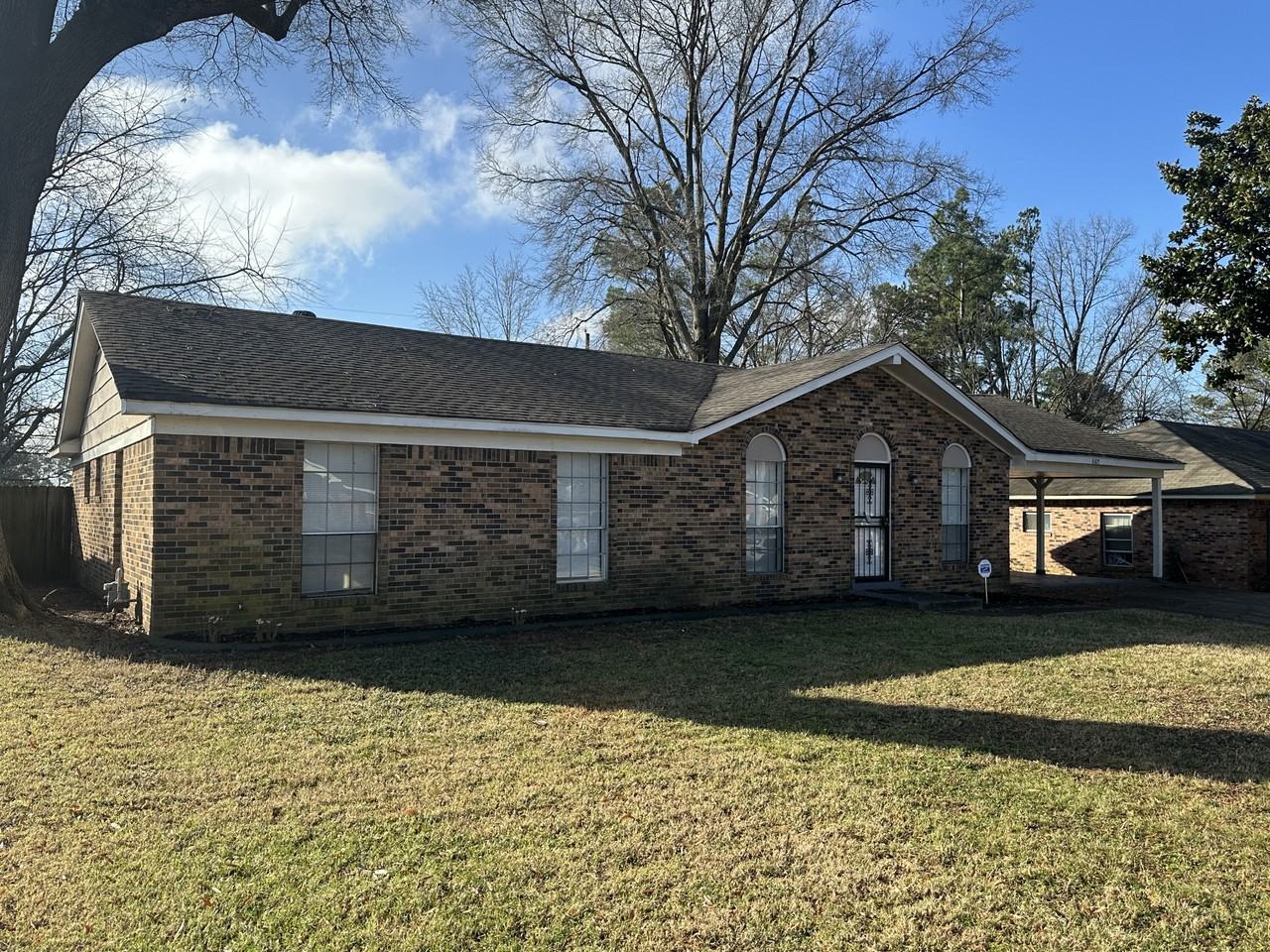 6305 Staffordshire Rd - Photo 2 of 21