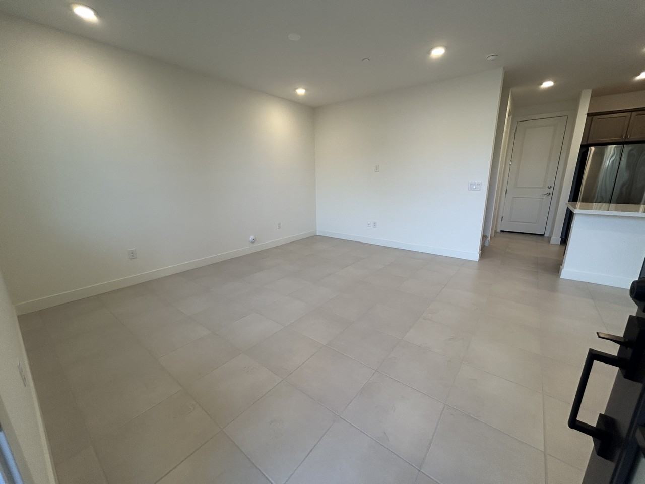 2121 W Sonoran Desert Dr #2 - Photo 6 of 50