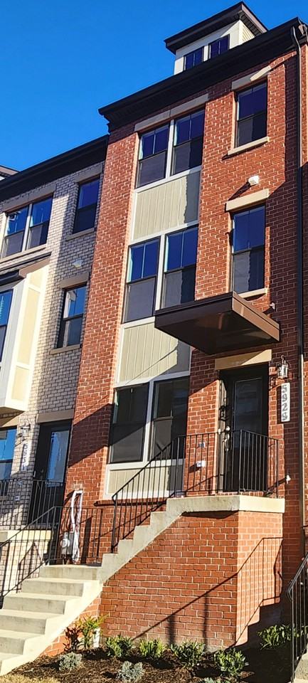 5929 Northwest Dr - Photo 2 of 39