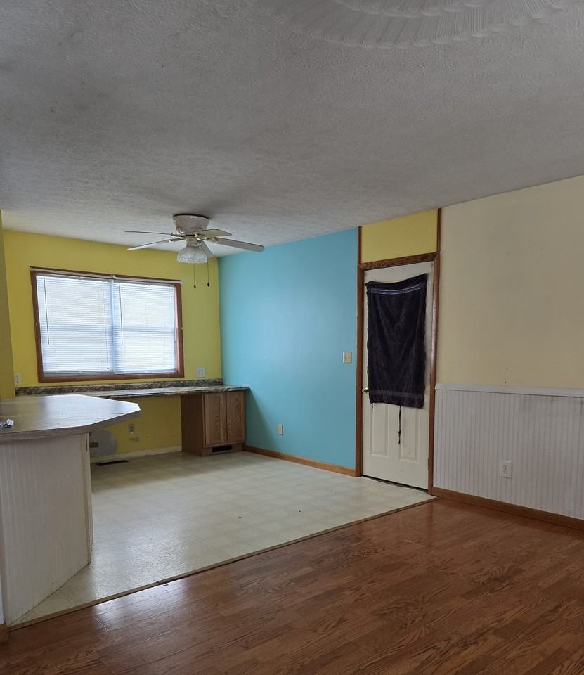 114 Obrien St - Photo 3 of 10