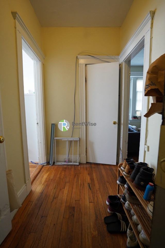 224 Kelton St #2 - Photo 3 of 16