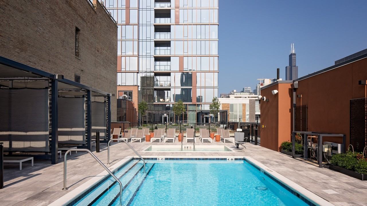 N Aberdeen St #1306 - Photo 7 of 24