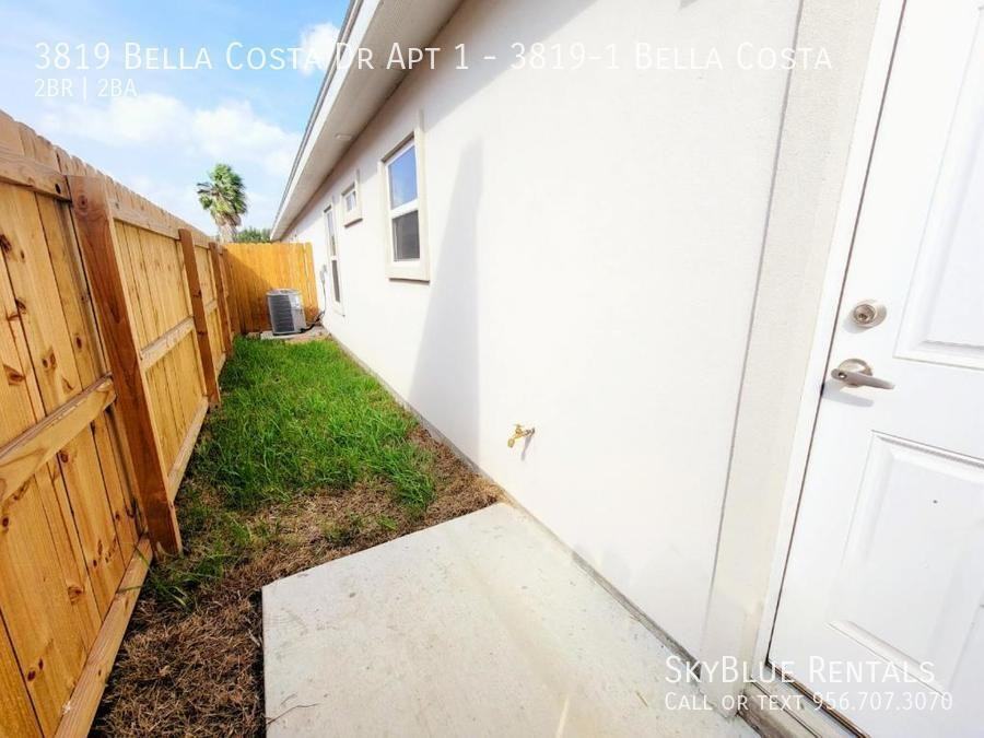 3819 Bella Costa Dr Apt 1 - Photo 6 of 25