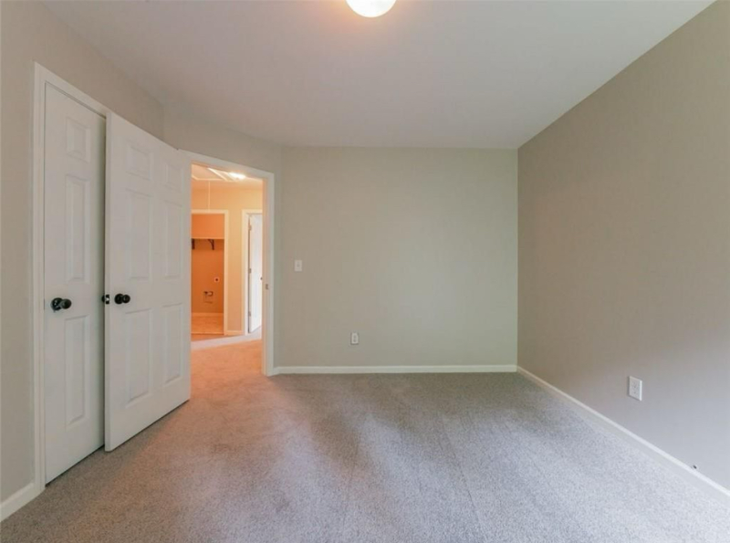 5668 Wakehurst Dr - Photo 7 of 12