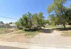 205 N Hendren Ave - Photo 1 of 1