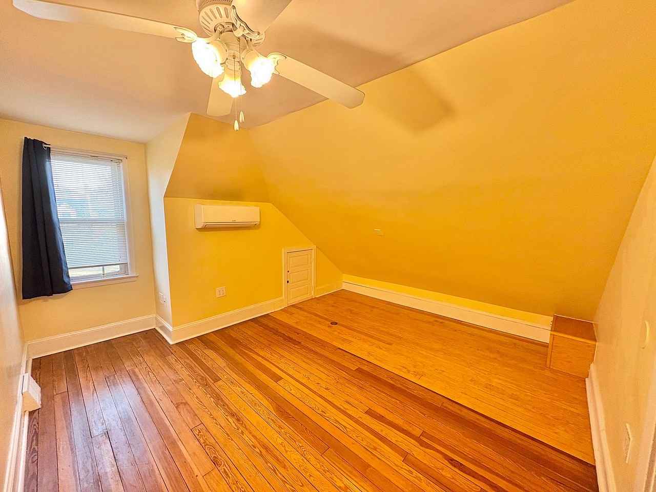 55 Cambridge Ave #NA - Photo 3 of 10