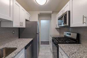 featured image of 500 W University Pkwy