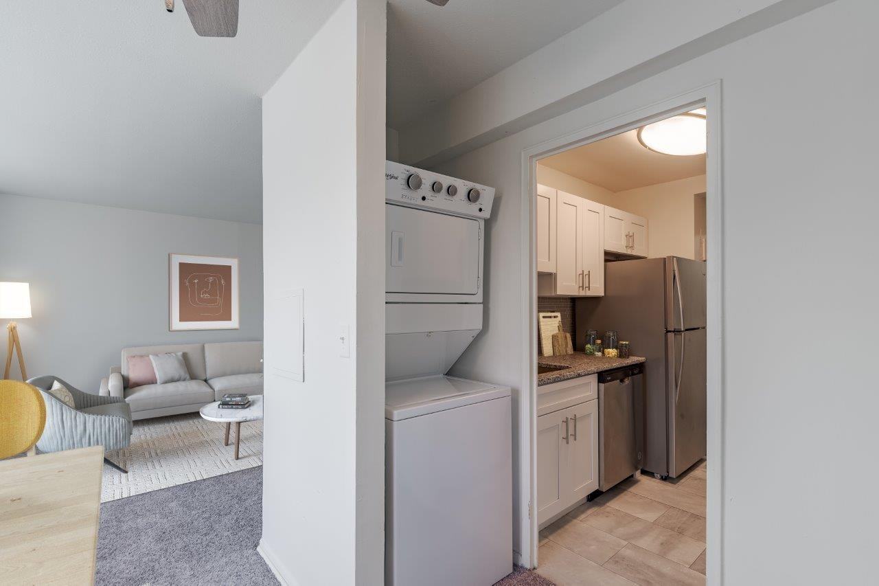 The Carlyle Apartment Homes - Photo 3 of 27