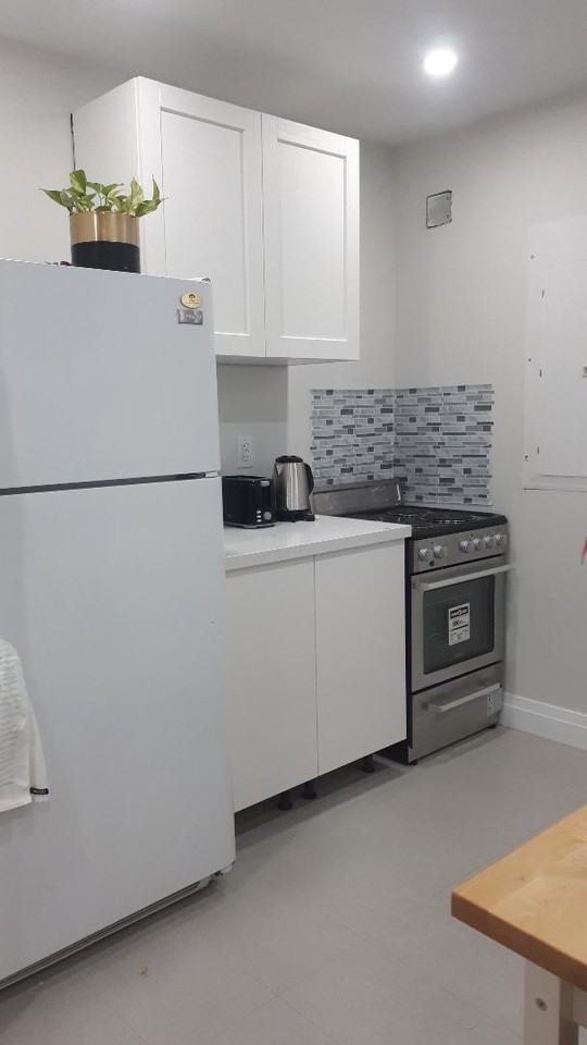 135 Donlea Drive - Photo 3 of 8