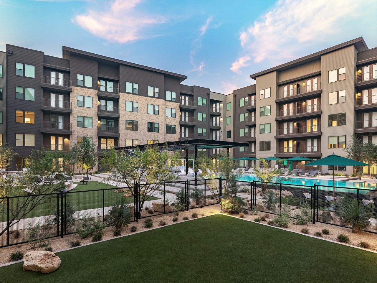 Revolve ATX - Photo 5 of 31