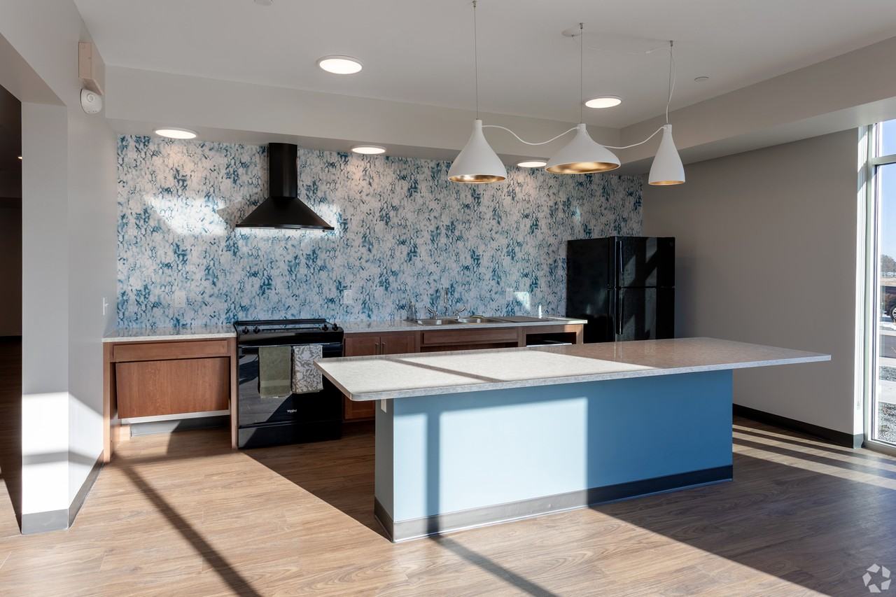 Goldenrod Glen Senior Apartments - Photo 6 of 16