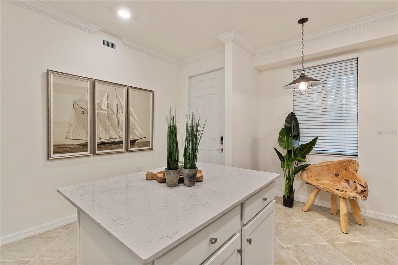 17510 Gawthrop Dr #104 - Photo 4 of 48