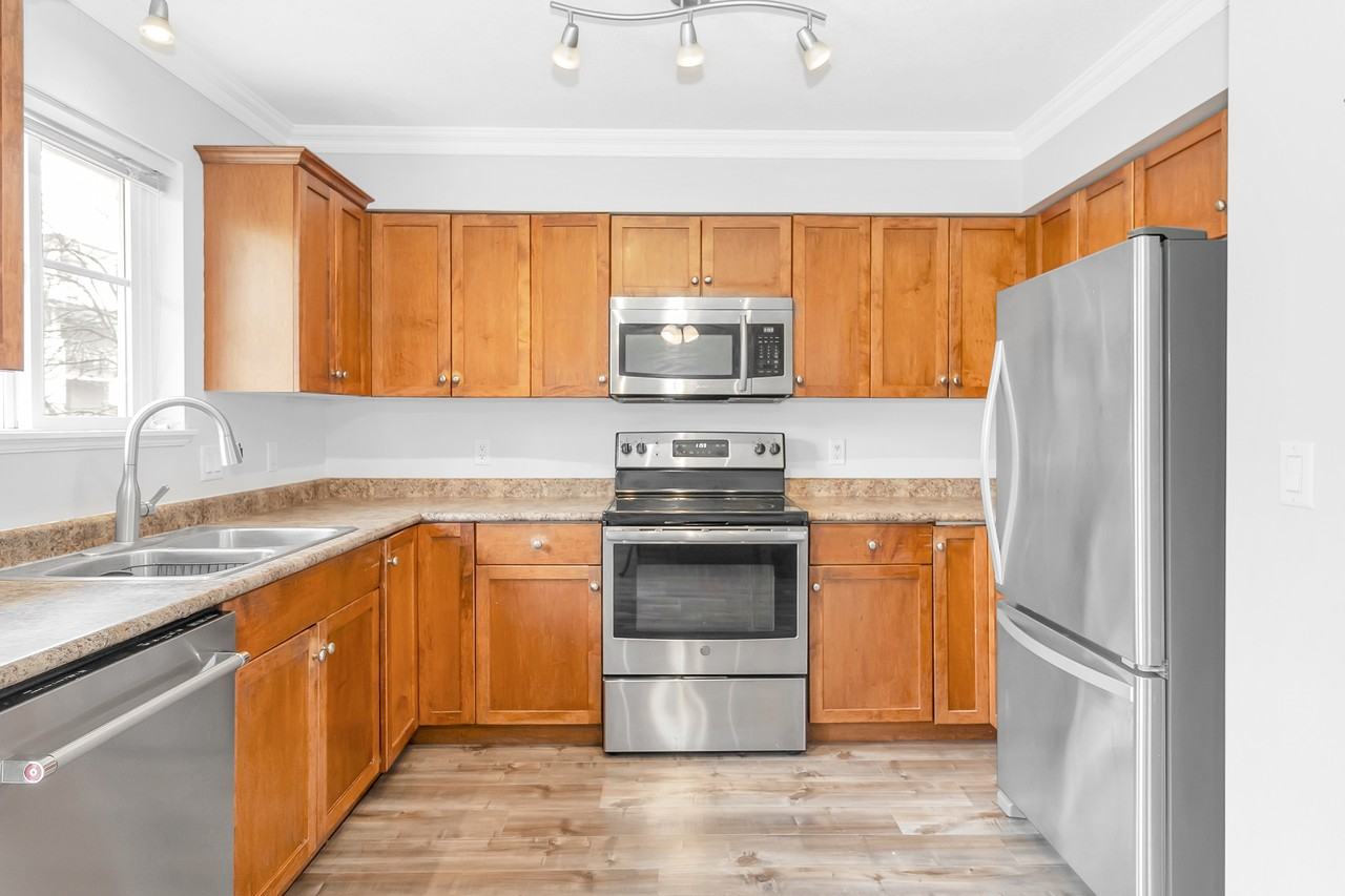 19141 124 Avenue #40 - Photo 4 of 23