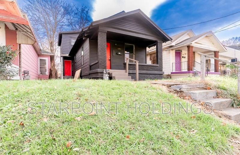 1708 W Oak St - Photo 2 of 11