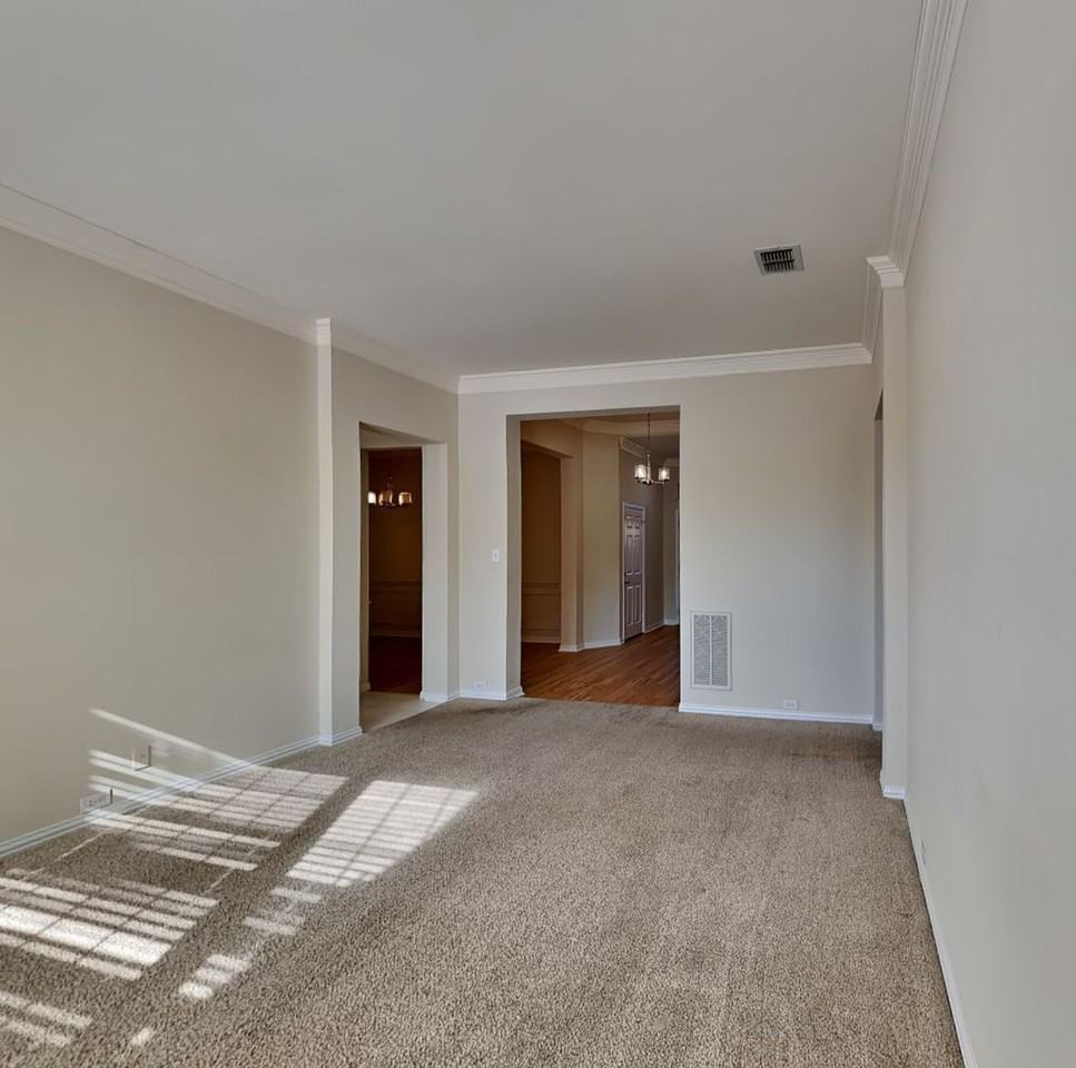 3605 Gaitland Cir - Photo 3 of 18